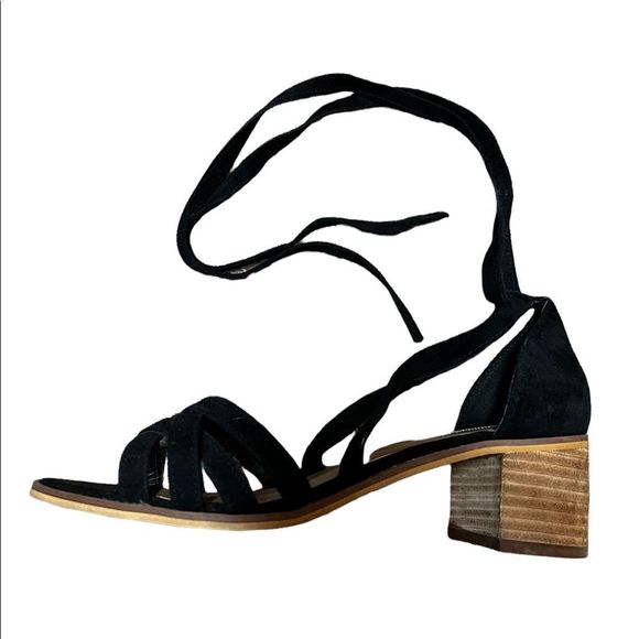 Steve Madden Women's Revere Black Suede Heel Sandal - Picture 4 of 6